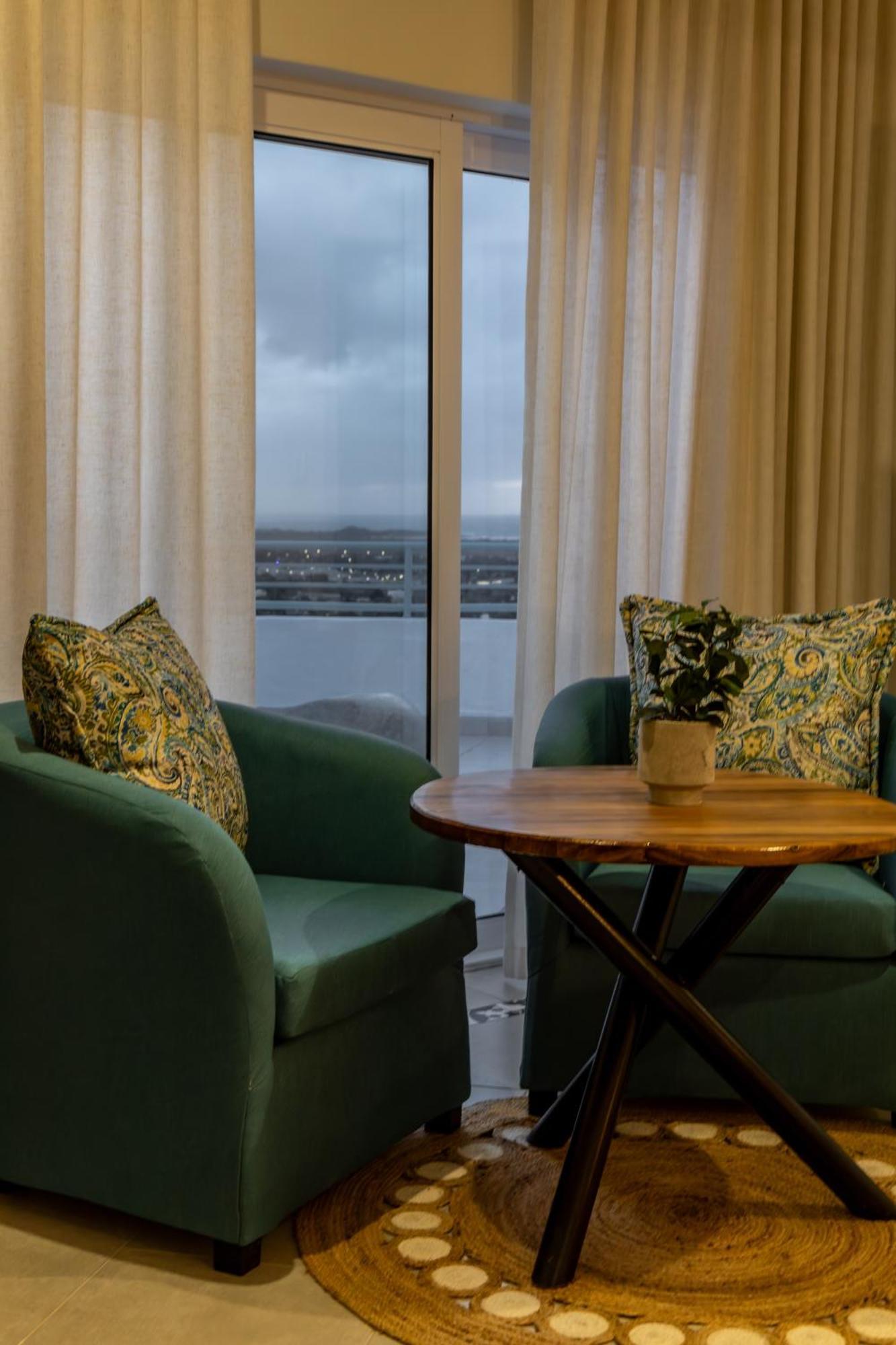 Capri Sands Luxury Guest House Crawley 外观 照片