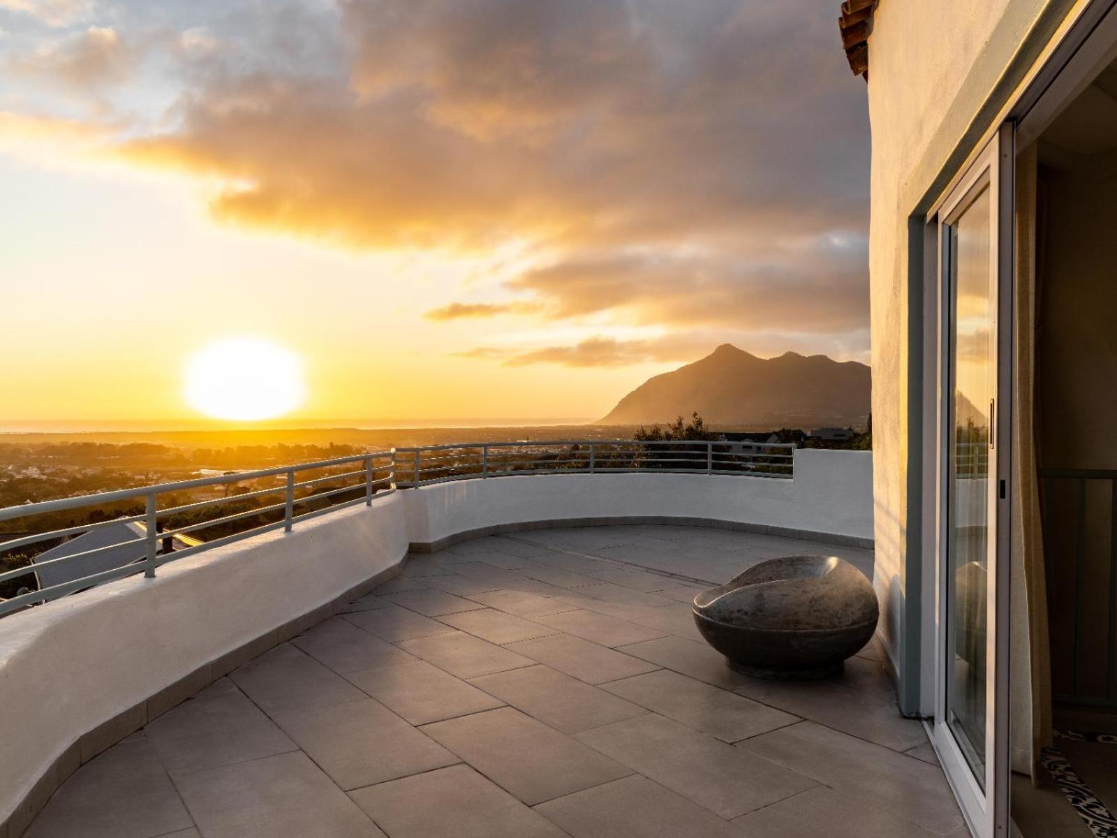 Capri Sands Luxury Guest House Crawley 外观 照片